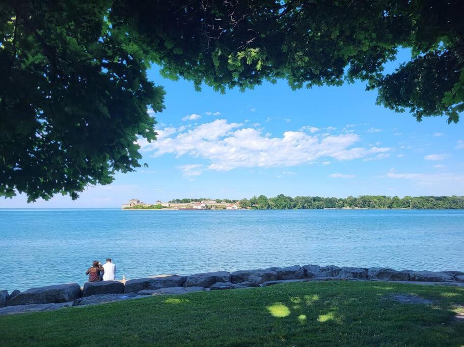 Cozy Home In Niagara-On-The-Lake Екстериор снимка